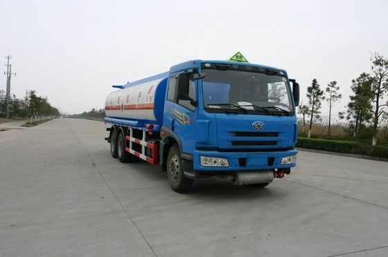 Faw 6x4 220HP Carbon Steel Gasoline Delivery Truck , Crude Oil Truck