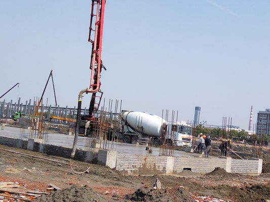 6x4 Mobile 37m Concrete Pump Truck with Germany Rexroth Hydraulic System