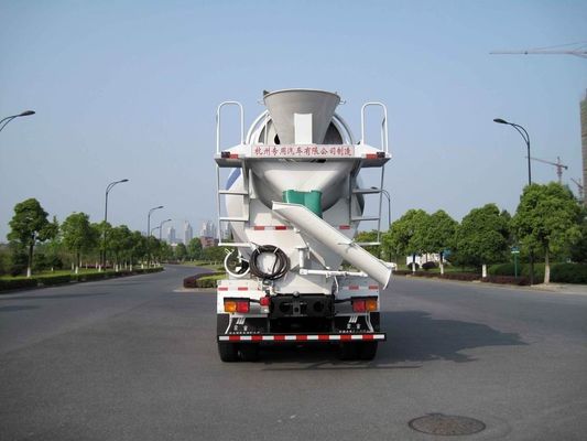 Hydraulic System Nissan Concrete Mixer Truck 8 - 10 cbm tank 320HP