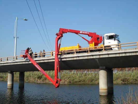 6x4 Bucket Type Bridge Inspection Equipment 16M DongFeng , Folding Platform