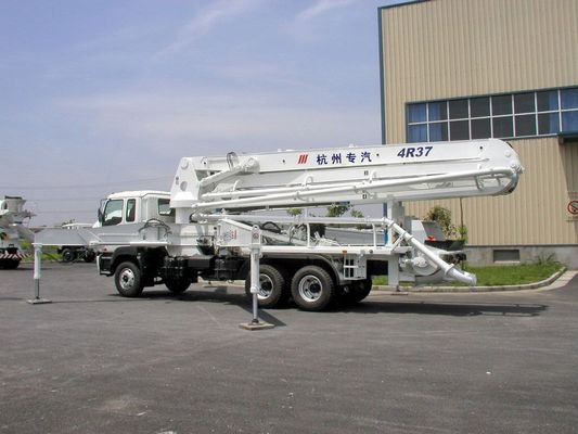 High Reliability ISUZU 5R47M Truck-mounted Concrete Pump Truck 455Hp