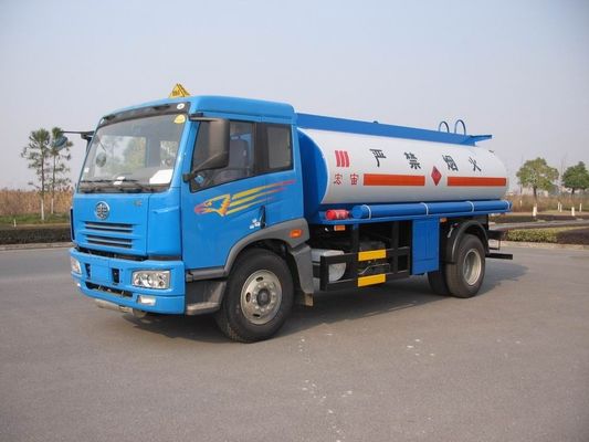 Transporting Petroleum Fuel Oil Tank Truck / Lorry (4x2) 12CBM With ISO9001