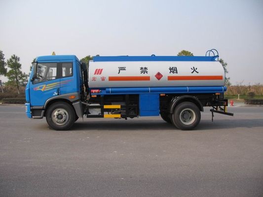 Transporting Petroleum Fuel Oil Tank Truck / Lorry (4x2) 12CBM With ISO9001