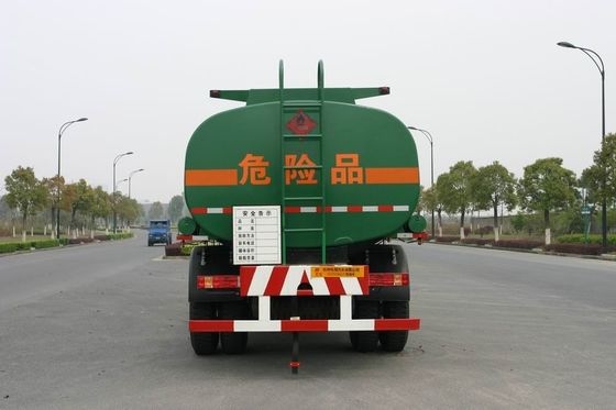 Jinggong Chassis 6x2 For Transport Petroleum , Diesel Oil 220HP Carbon Steel Fuel Delivery Truck 21cbm