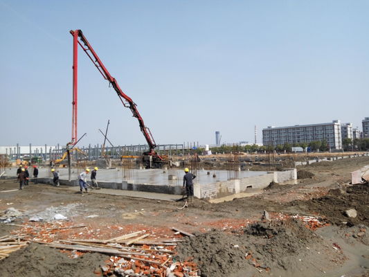 6x4 Mobile 37m Concrete Pump Truck with Germany Rexroth Hydraulic System