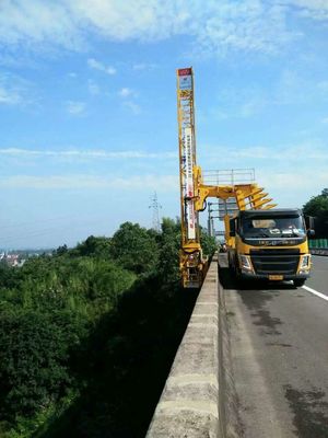4 Axles Platform 22m Under Bridge Inspection Vehicle Euro III / IV FAW Chassis