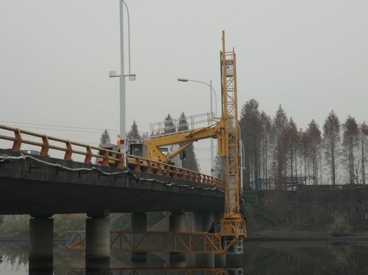 8x4 Bridge Snooper Truck